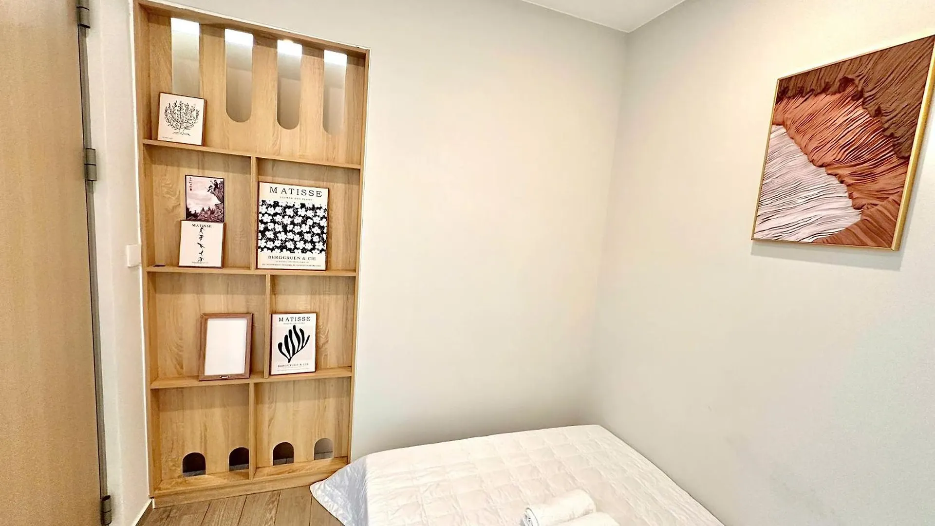 The Song Vung Tau Apartment 0*,  Вьетнам